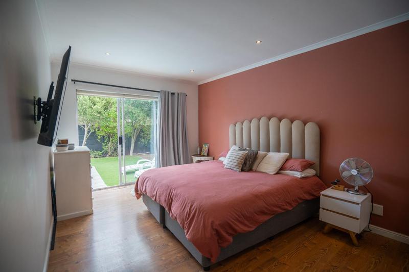 3 Bedroom Property for Sale in Sunningdale Western Cape